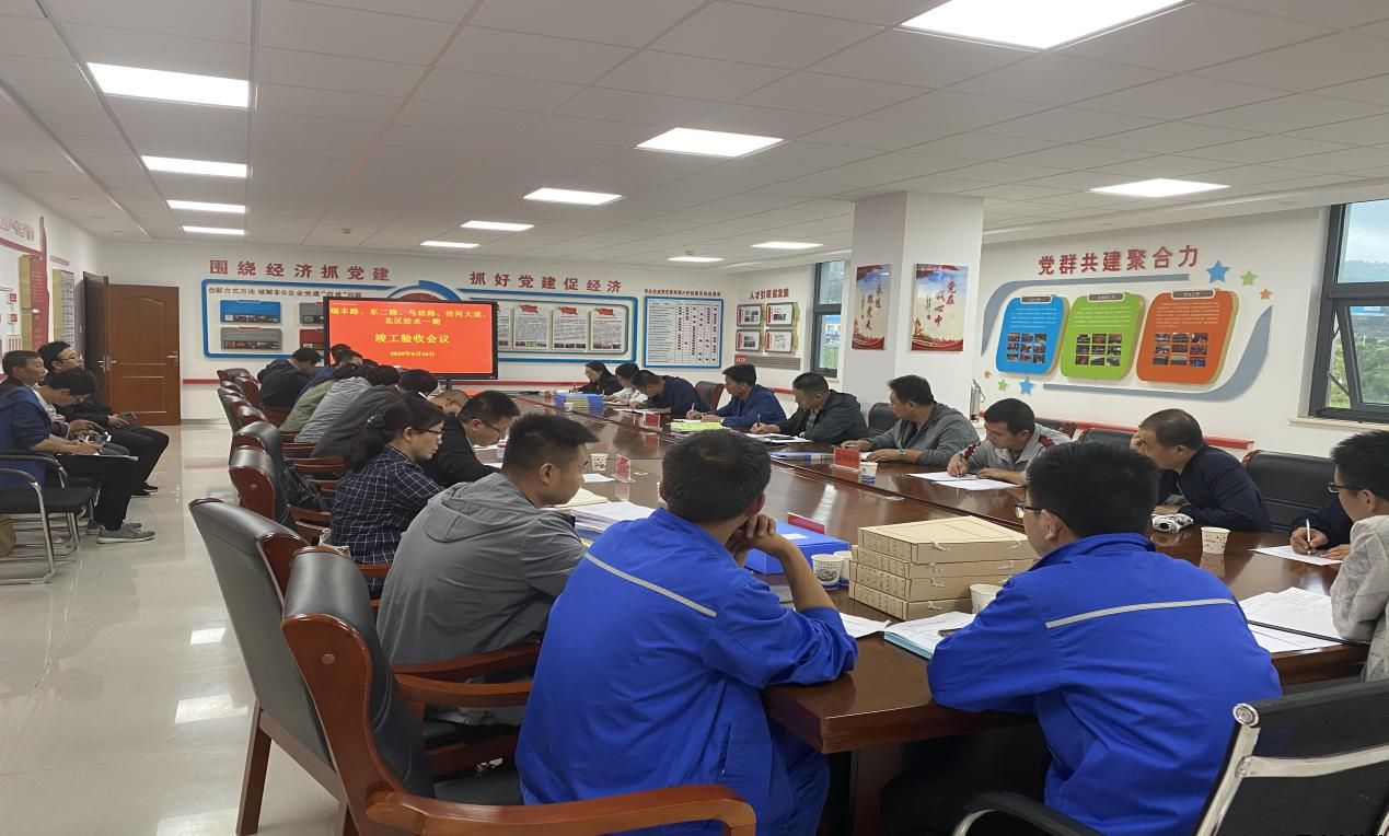 市質(zhì)監(jiān)站對瑞豐路、涇河大道、東二路（北段）、北區(qū)給水（一期）進行竣工驗收(圖2)